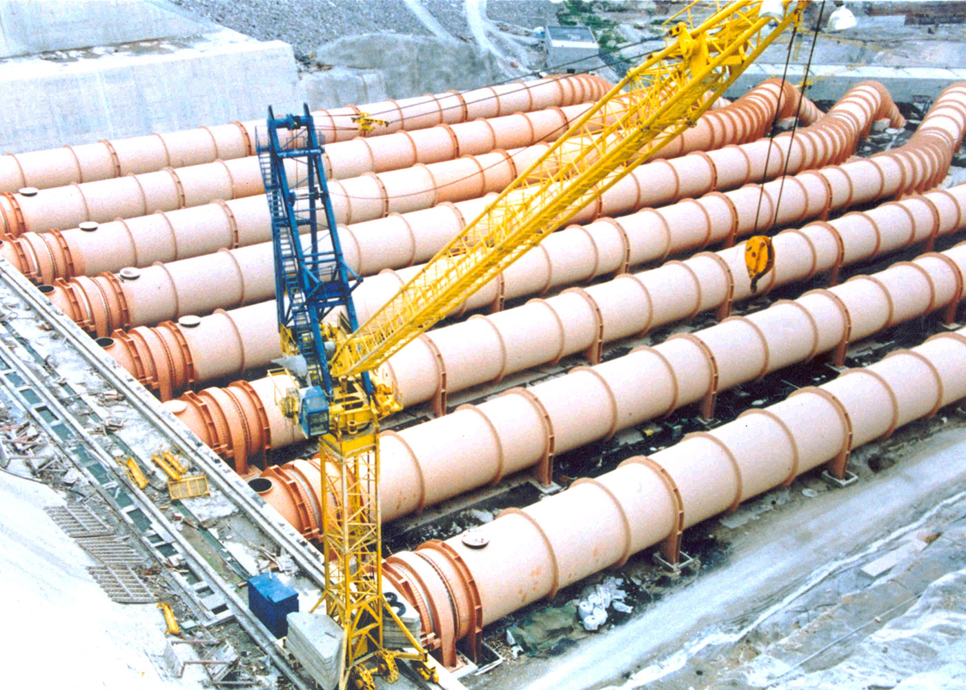 Atatürk Baraj ve HES (8x300 MW), Şanlıurfa / Türkiye